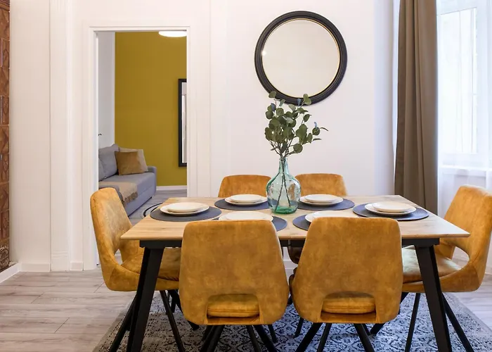 WAWELOVE Piłsudskiego - 3 bedroom apt. with balcony&free parking!